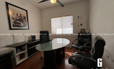 CASA EN VENTA EN LA CAÑADA CON PATIO MUY AMPLIO