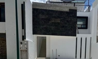 Casa en Renta en La Cantera con RoofTop