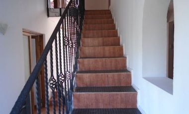 Se arrienda casa grande, en condominio La Aurora