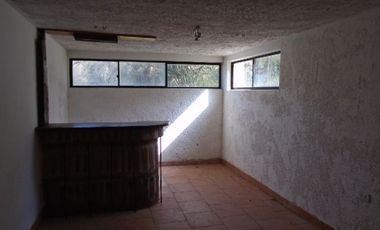 Se arrienda casa grande, en condominio La Aurora