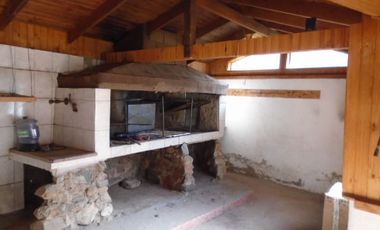 Se arrienda casa grande, en condominio La Aurora