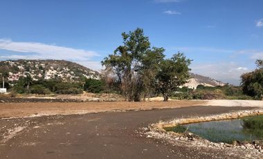 Terreno plano en VENTA, escriturado! Dos frentes ZONA CALIDA