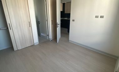 Se arrienda departamento muy poco uso casi  nuevo de 1 dormitorio, 1 baño, lado metro lo Ovalle
