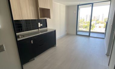 Se arrienda departamento muy poco uso casi  nuevo de 1 dormitorio, 1 baño, lado metro lo Ovalle