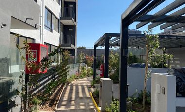 Se arrienda departamento muy poco uso casi  nuevo de 1 dormitorio, 1 baño, lado metro lo Ovalle