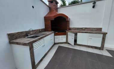 Via a La Costa, Alquilo Villa de 4 Dorm. de 2 Plantas con BBQ