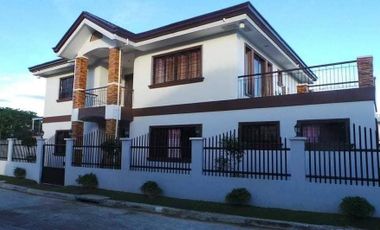 Sell by the Owner! 4 Bedrooms 2 Storey Spacious House and Lor for Sale in Maribago, Lapu-lapy City, Cebu