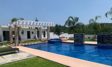 VENTA DE QUINTA CAMPESTRE EN CARRETERA NACIONAL, CERCA DEL BIOPARQUE ESTRELLA EN MONTEMORELOS NL