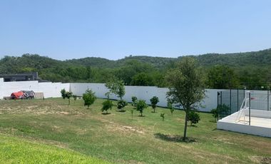VENTA DE QUINTA CAMPESTRE EN CARRETERA NACIONAL, CERCA DEL BIOPARQUE ESTRELLA EN MONTEMORELOS NL