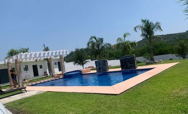 VENTA DE QUINTA CAMPESTRE EN CARRETERA NACIONAL, CERCA DEL BIOPARQUE ESTRELLA EN MONTEMORELOS NL