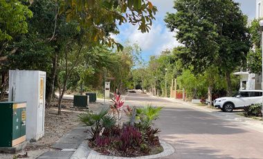Terreno en esquina Punta Vista