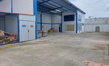 Local Comercial de alquiler en Gasolinera, 350 m2, km 14,5 Vía a Daule.