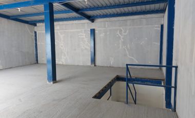 Local Comercial de alquiler en Gasolinera, 350 m2, km 14,5 Vía a Daule.
