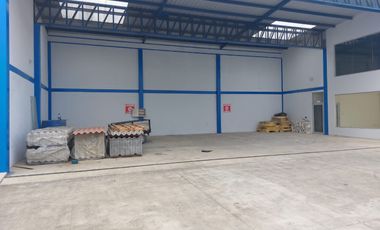 Local Comercial de alquiler en Gasolinera, 350 m2, km 14,5 Vía a Daule.