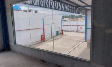 Local Comercial de alquiler en Gasolinera, 350 m2, km 14,5 Vía a Daule.