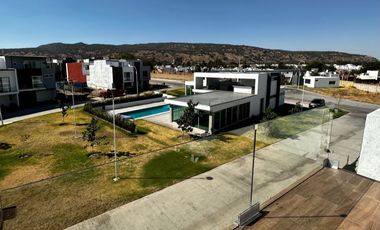 CASA NUEVA EN VENTA, COTO ATMÓSFERA, TLAJOMULCO DE ZÚÑIGA