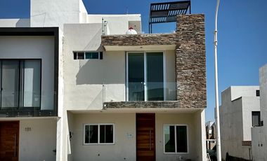 CASA NUEVA EN VENTA, COTO ATMÓSFERA, TLAJOMULCO DE ZÚÑIGA