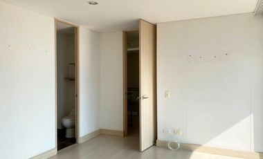 PR20582 Apartamento en arriendo en el sector Loma el Esmeralda