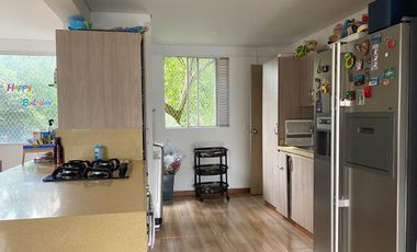 44436 Apartamento en arriendo en el sector Loma del Escobero