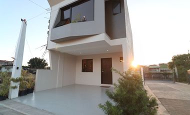 3 Bedrooms 2 Storey Townhouse For Sale near SM Masinag and Marikina PH2859