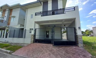 Two Storey House with 4 Bedrooms for Rent in Angeles City