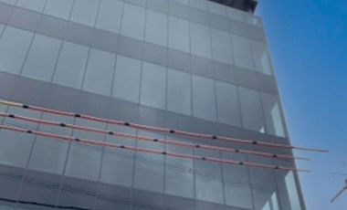 Estrena  Oficina en obra blanca en Edificio en renta Valle Oriente