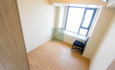 Roomy 3BR Semi-Furnished Condo for Sale at Mandani Bay