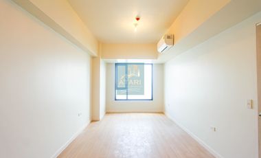 Roomy 3BR Semi-Furnished Condo for Sale at Mandani Bay