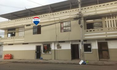 casa rentera de venta en manta Los Esteros