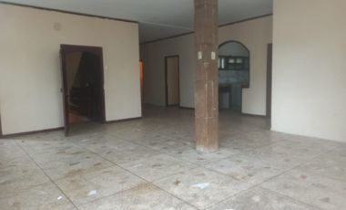 casa rentera de venta en manta Los Esteros