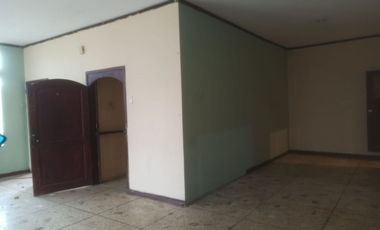 casa rentera de venta en manta Los Esteros