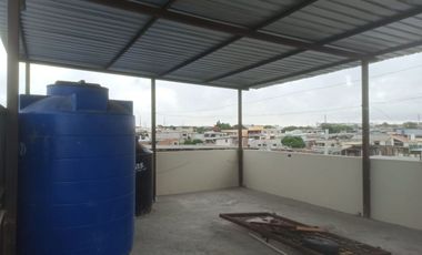 casa rentera de venta en manta Los Esteros