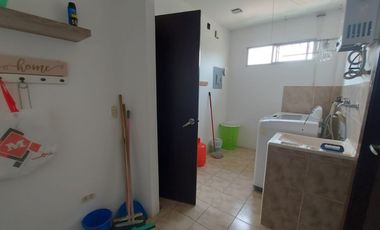 Samborondon, Renta de Lindo Departamento 3 Dorm Amoblado