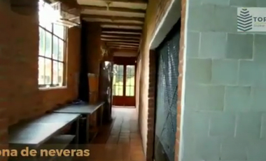 Excelente oportunidad FINCA CON SALO PARA EVENTOS