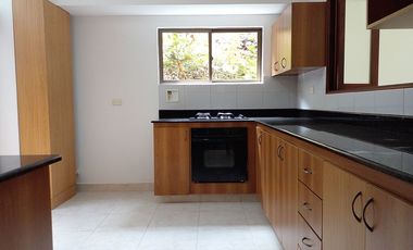 44974 Casa en arriendo en el sector Loma del Atravezado