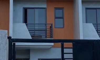 5BR House for Rent at Pasig City