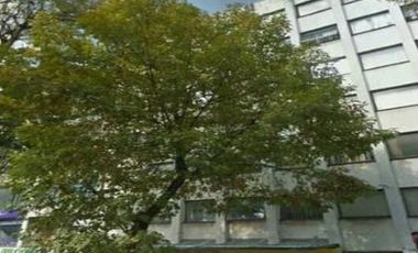 UBICADÍSIMA Oficina en VENTA $1'700,000, edificio Ave Juárez, zona Esmeralda. Puebla.