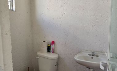Terreno con Bodega y Oficina en renta en Toluca