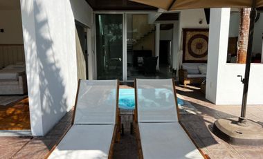 Casa en venta en villas del mesón de 1 piso y vista a club de golf