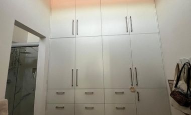 Casa en venta en villas del mesón de 1 piso y vista a club de golf