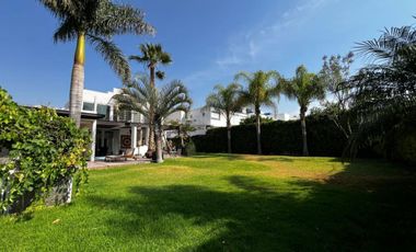 Casa en venta en villas del mesón de 1 piso y vista a club de golf