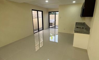 The 2Storey House with Mezzanine for Sale in Las Pinas City (Walking Distance from SM Southmall)