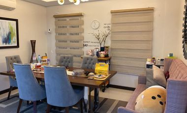 Venare Nuvali Vip House 4br + basement Office +  helpers quarter