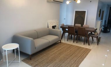 Super Good Deal Venice Residences 2 Bedroom For Rent McKinley Hill with Parking near Chinese and Korean International School