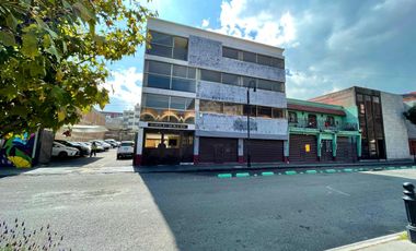 EDIFICIO COMERCIAL en VENTA frente al TEATRO MORELOS en el CENTRO de TOLUCA