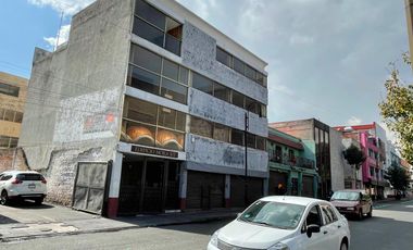 EDIFICIO COMERCIAL en VENTA frente al TEATRO MORELOS en el CENTRO de TOLUCA