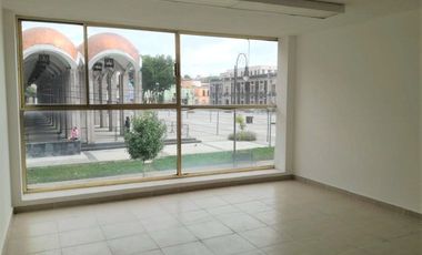 EDIFICIO COMERCIAL en VENTA frente al TEATRO MORELOS en el CENTRO de TOLUCA