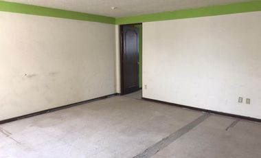 EDIFICIO COMERCIAL en VENTA frente al TEATRO MORELOS en el CENTRO de TOLUCA