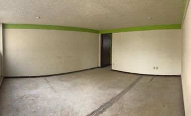 EDIFICIO COMERCIAL en VENTA frente al TEATRO MORELOS en el CENTRO de TOLUCA