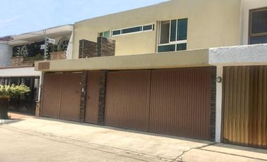 Residencia en venta Fracc. Italia Providencia